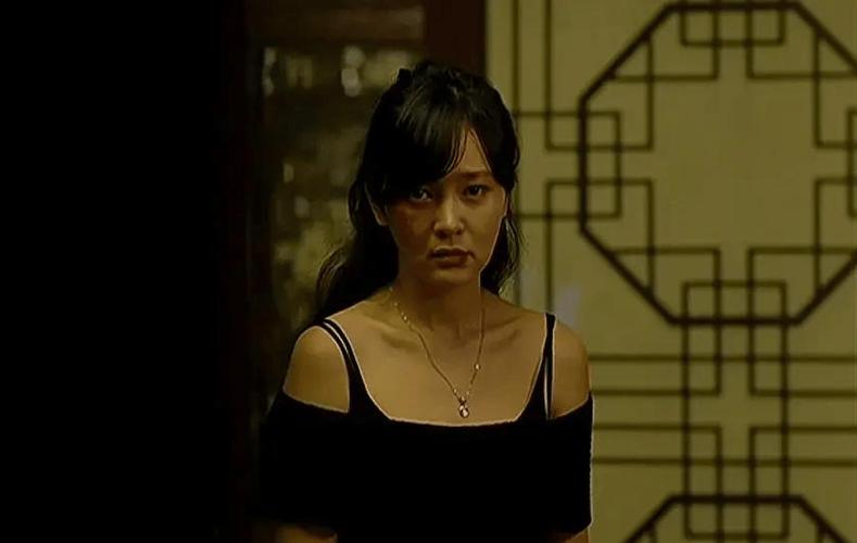 播播影院伦理片大全：家庭伦理纠葛与人性深度剖析，一场关于道德与情感的禁忌探索