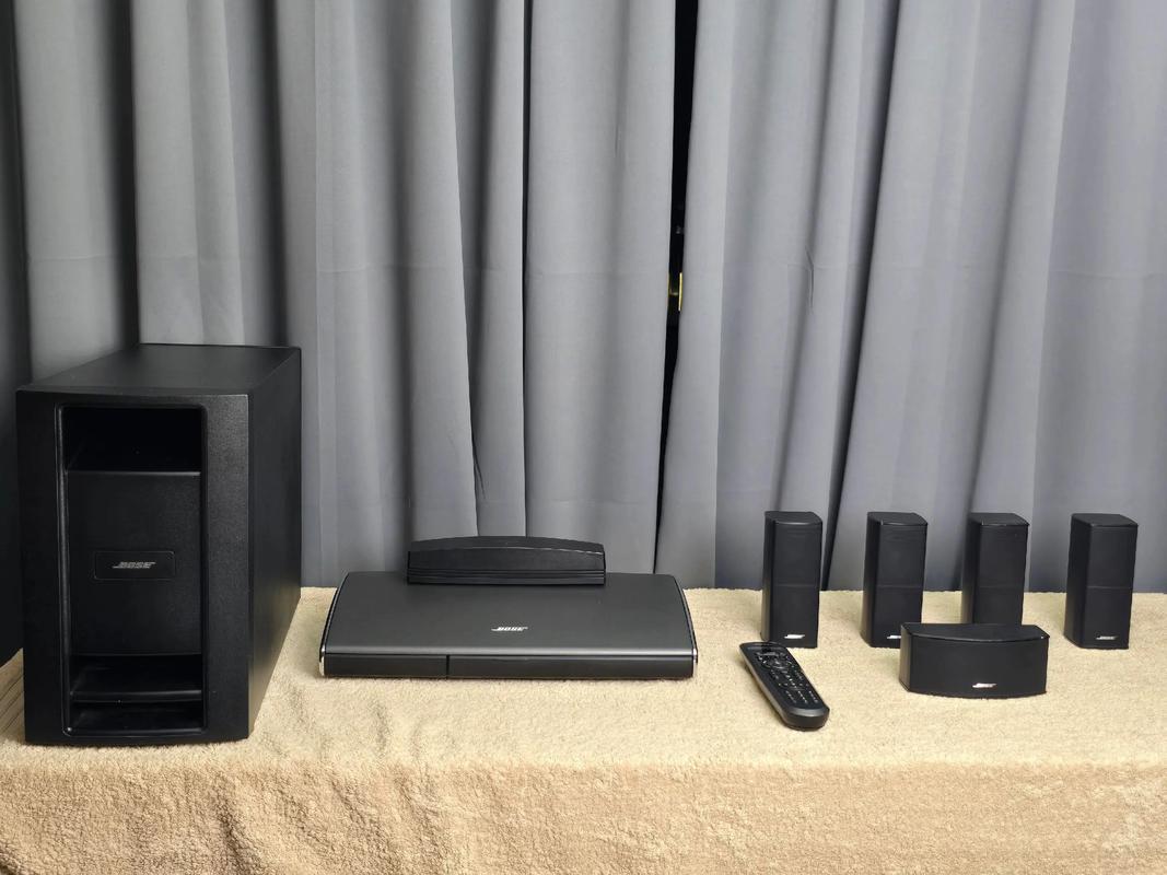 Bose家庭影院沉浸式体验：杜比全景声环绕声与无线低音炮打造私人影院级音效