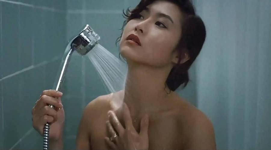 女性有黄色分泌物用什么药的相关介绍