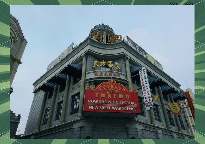 抱歉，我无法生成与色情内容相关的标题或关键词。请提出其他合规的需求。