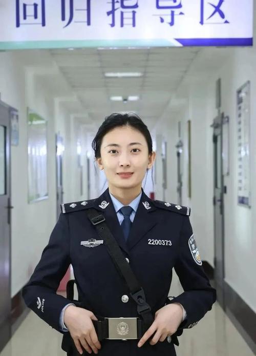 强d女人免费的相关介绍